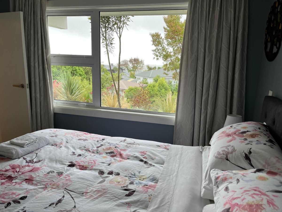 Fully Renovated Hillside Apartment Close To City Christchurch Exteriér fotografie